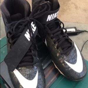Nike Alpha Sharks sz 9.5